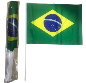 BRASIL BANDEIRA POLIESTER 30X45CM C/HASTE C/12 PÇS  - AX20877-A